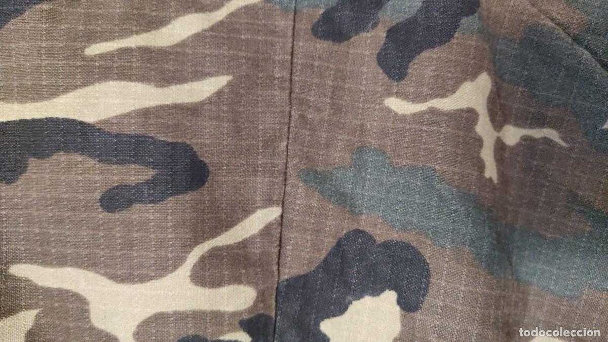 Militaria: TRAJE ORIGINAL DE CAMUFLAJE DEL EJ&Eacute;RCITO. - Foto 3