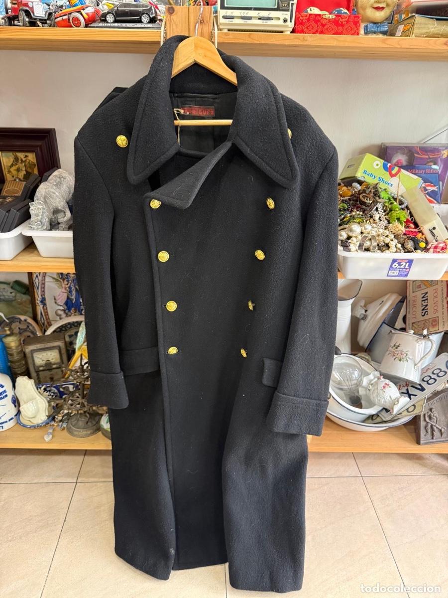 Militaria: Magn&iacute;fico chaquet&oacute;n de invierno largo, original de la falange