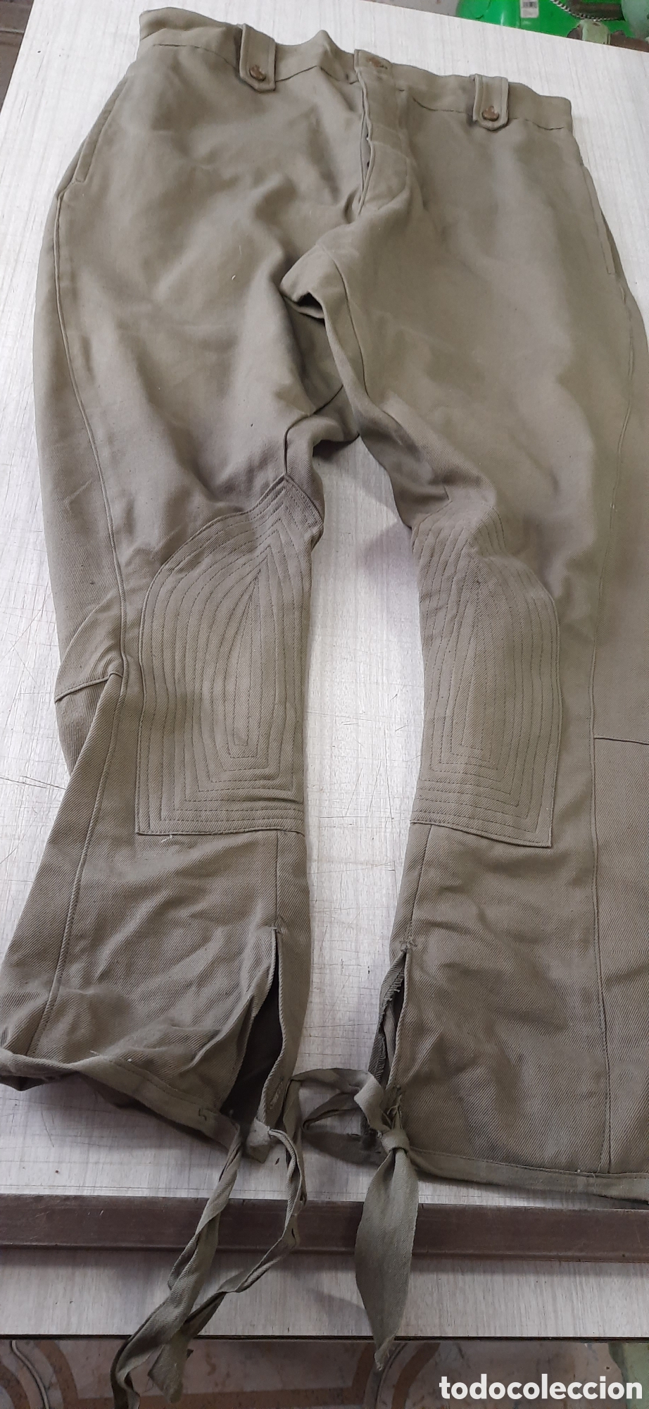 Militaria: PANTALON DE MONTAR A&Ntilde;OS 50-60 NUEVO,COLOR VERDE