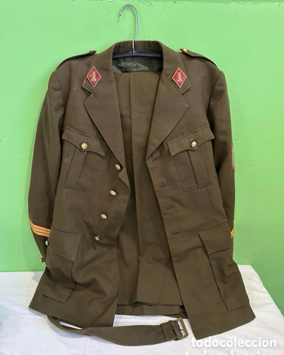 Military Antiques: Uniforme militar espa&ntilde;ol sargento Ingenieros &eacute;poca franquista