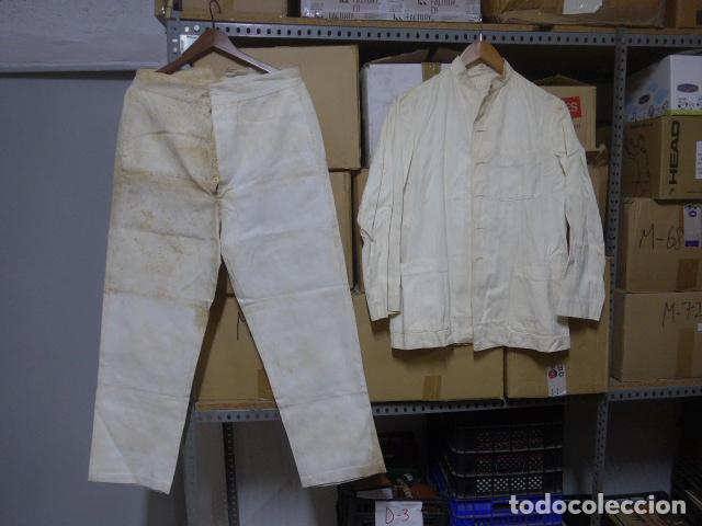 Militaria: Antigua chaqueta y pantalon blanco de CHEF o cocinero de s.XIX, tipo militar guerra Cuba