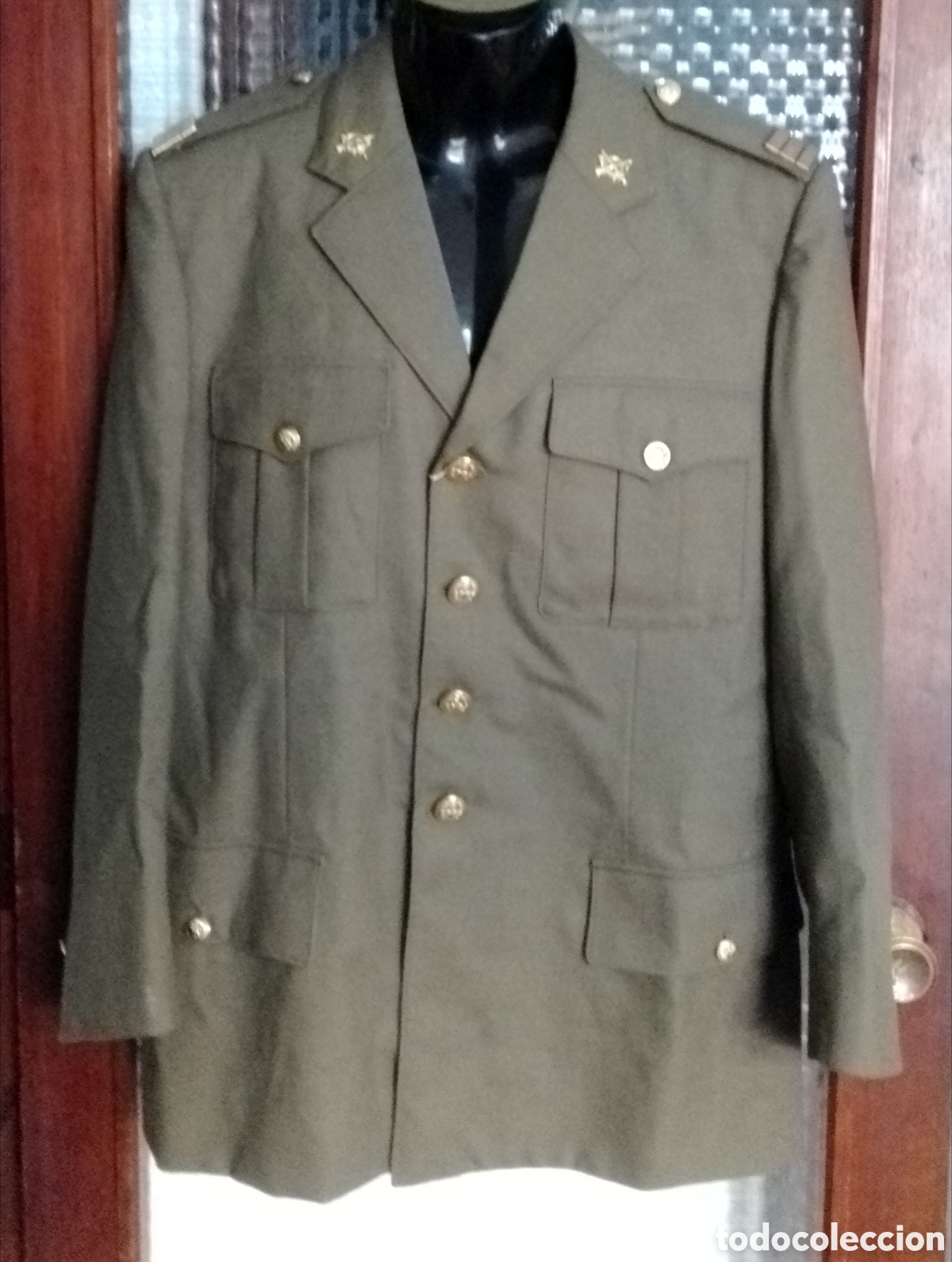 Militaria: Chaqueta militar espa&ntilde;ola sargento de infanteria