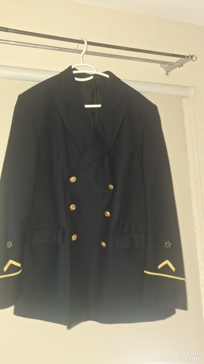 Militaria: Chaqueta de Subteniente Armada