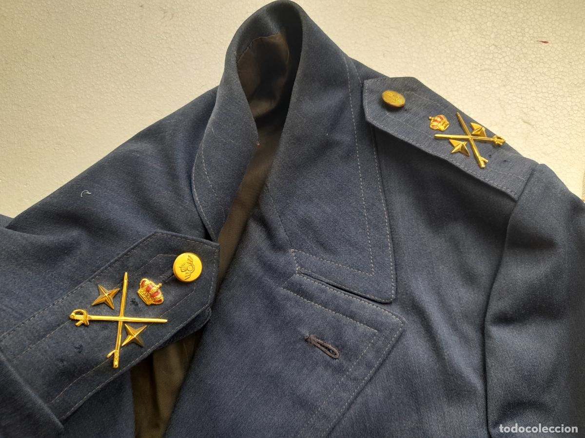 Militaria: Ejercito del Aire. Aviaci&oacute;n. Gabardina de general de divisi&oacute;n a&ntilde;os 90.