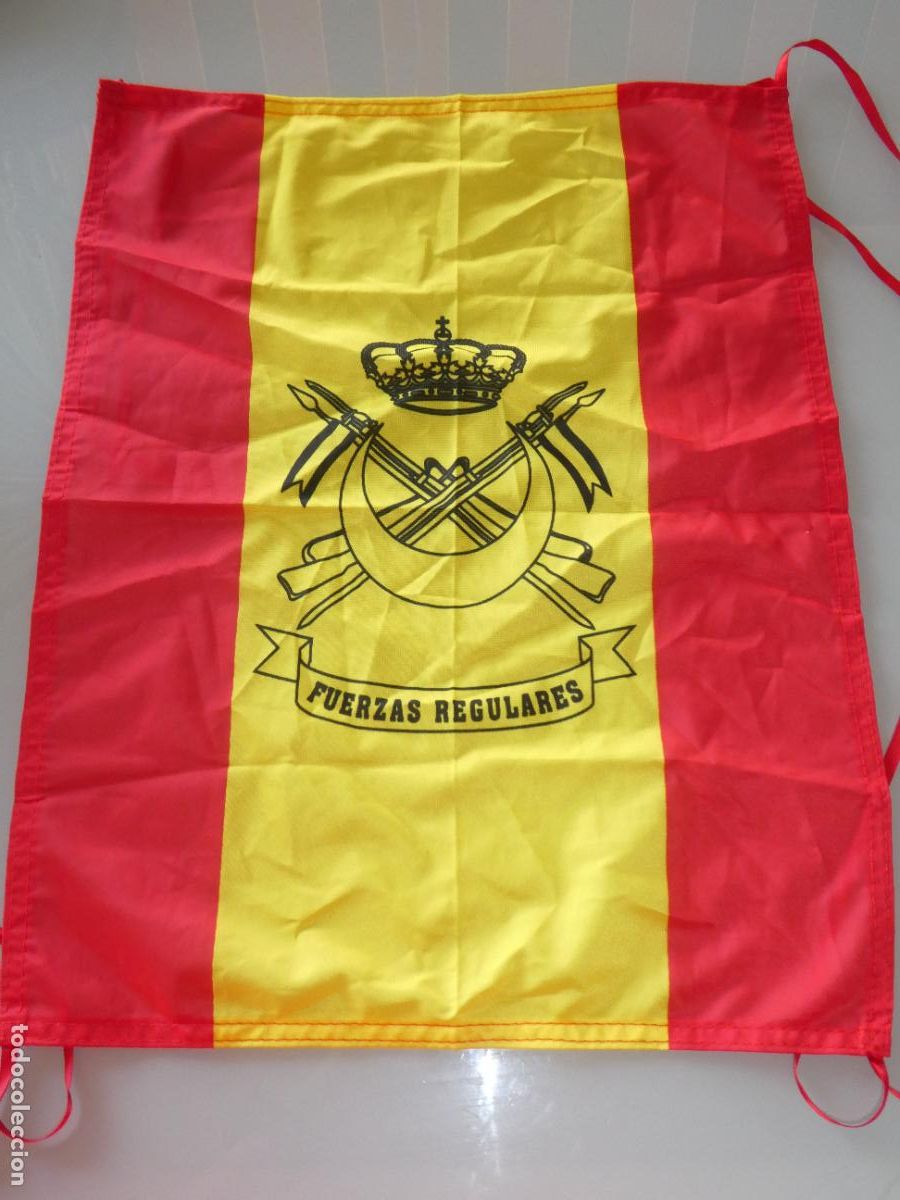 Militaria: BANDERA MILITAR. ESPA&Ntilde;A GRUPO FUERZAS REGULARES MELILLA CEUTA. 50X37CM