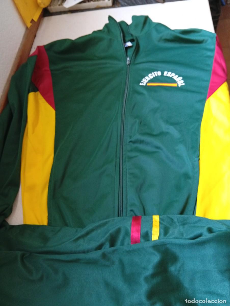 Militaria: CHANDAL EJERCITO ESPA&Ntilde;OL - TALLA 2 - BUEN ESTADO