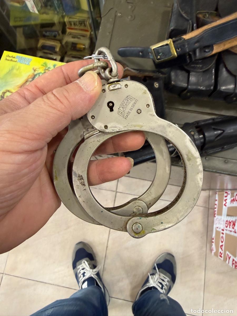 Militaria: Lote de complementos de uniforme de polic&iacute;a armada - Foto 7