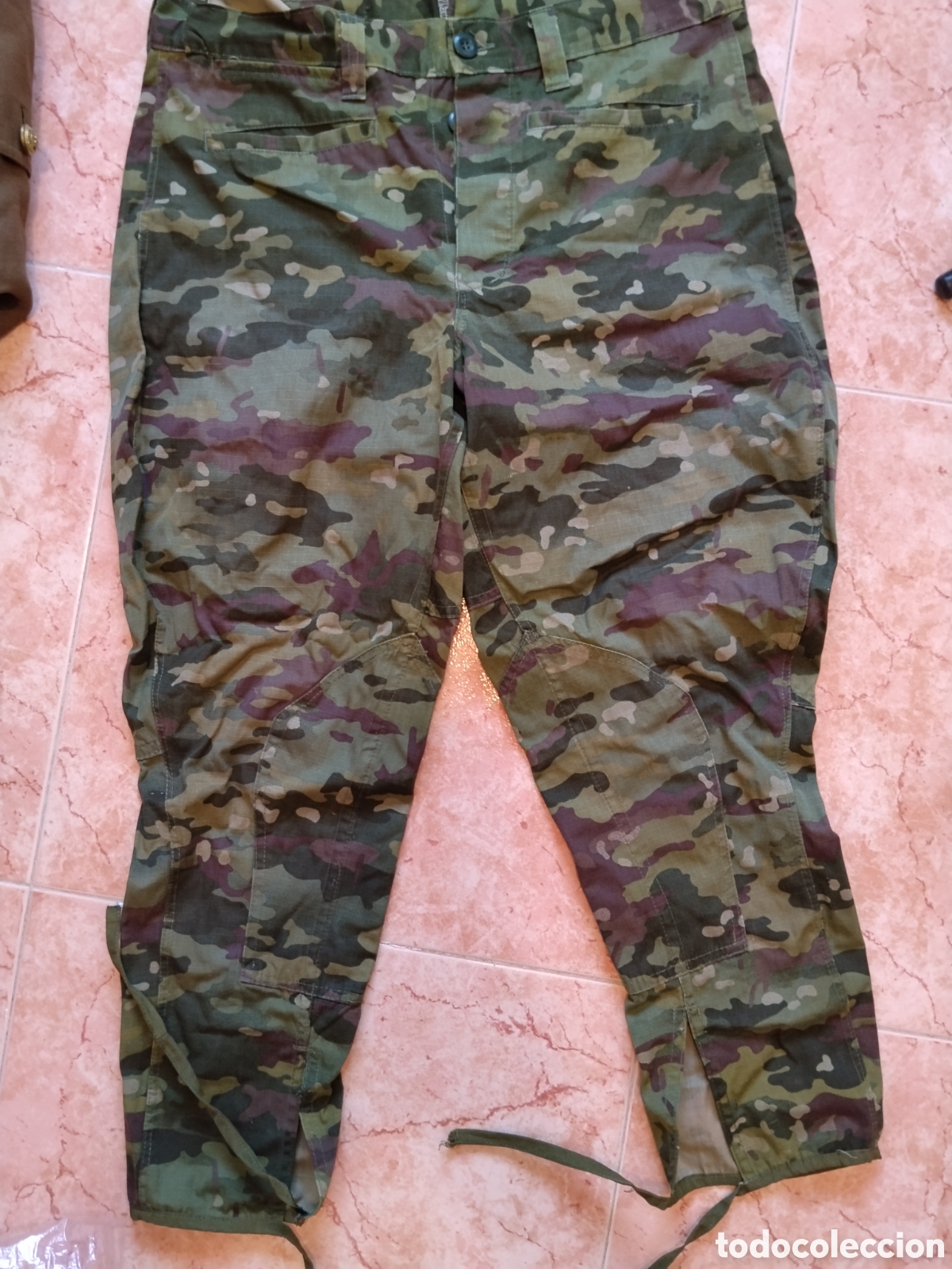 Militaria: Pantal&oacute;n militar ej&eacute;rcito espa&ntilde;ol talla 40/38.camuflaje.airsoft.recreacion hist&oacute;rica
