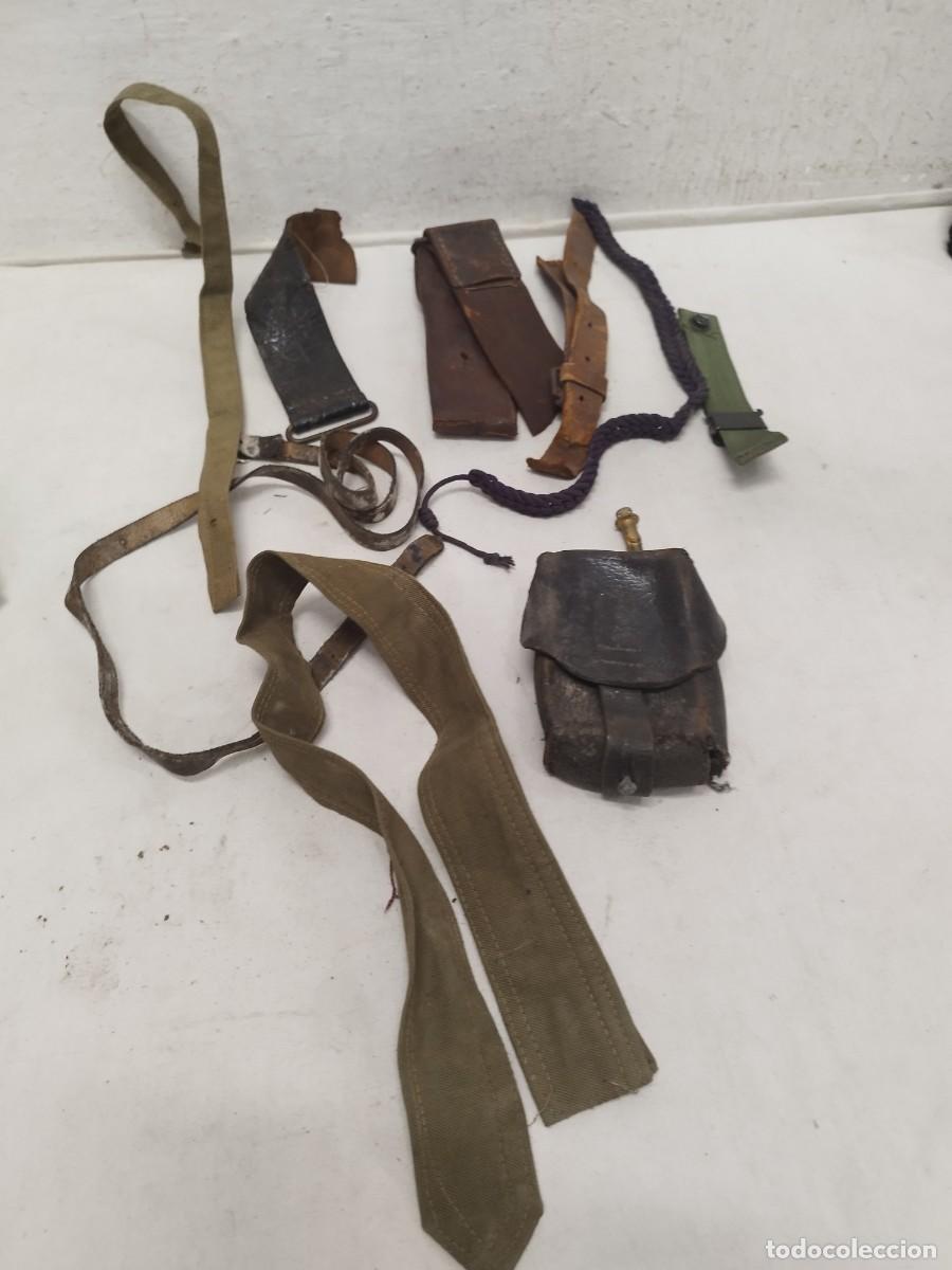 Militaria: Lote resto militar, correaje, cartuchera restaurar, cord&oacute;n. Guerra civil y posterior.