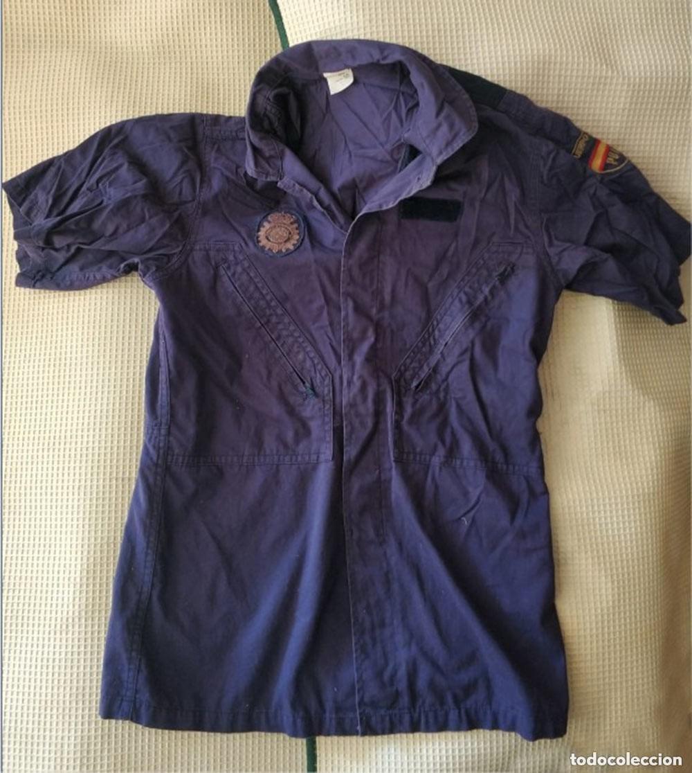 Militaria: Camisa Uniforme polic&iacute;a Nacional de la UIP con cremalleras a&ntilde;os 80 Cuerpo Nacional de Policia