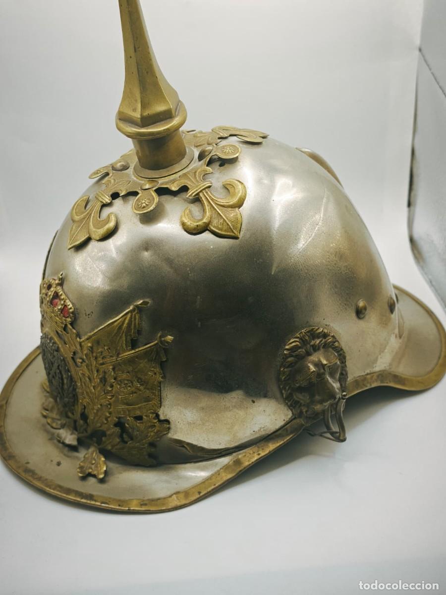 Militaria: Casco de oficial de Caballer&iacute;a &eacute;poca de Alfonso 13
