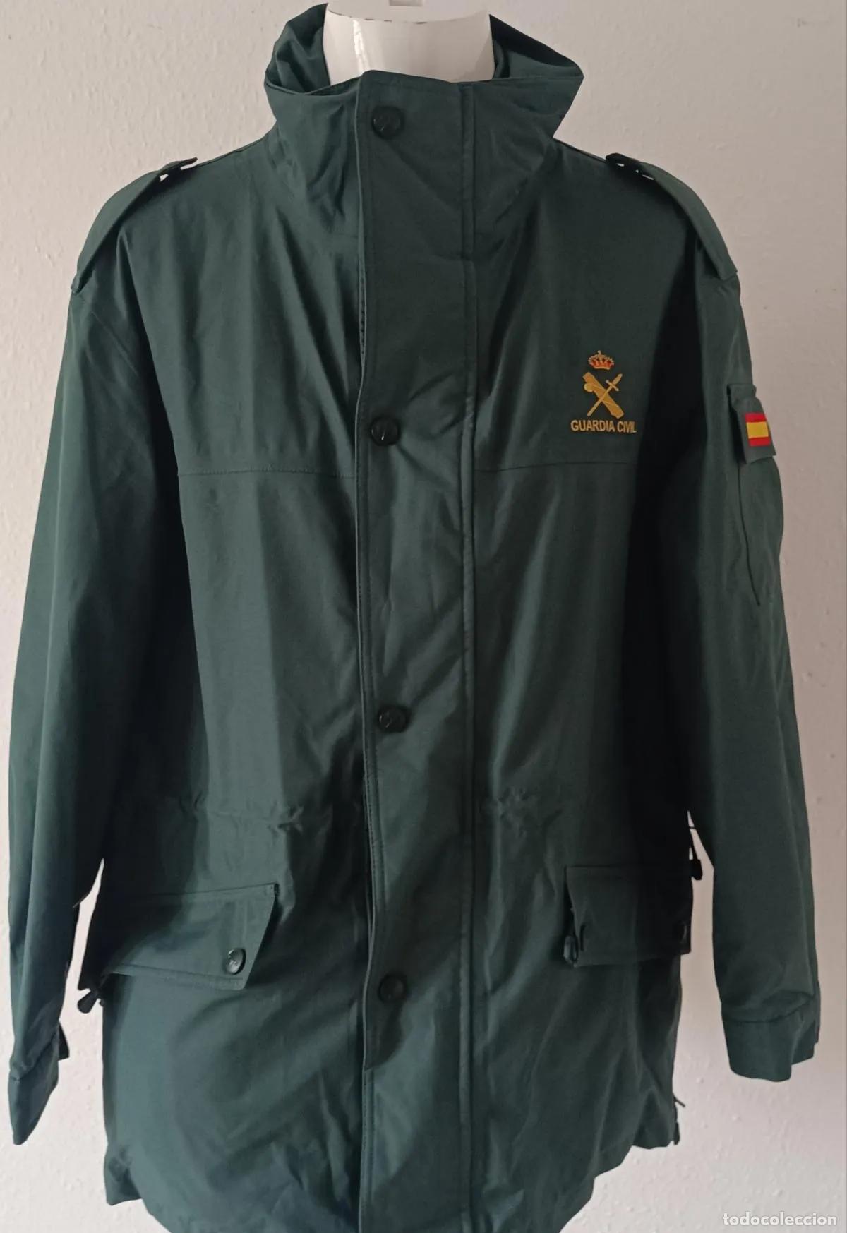 Militaria: chaqueton gurdia civil derrogado