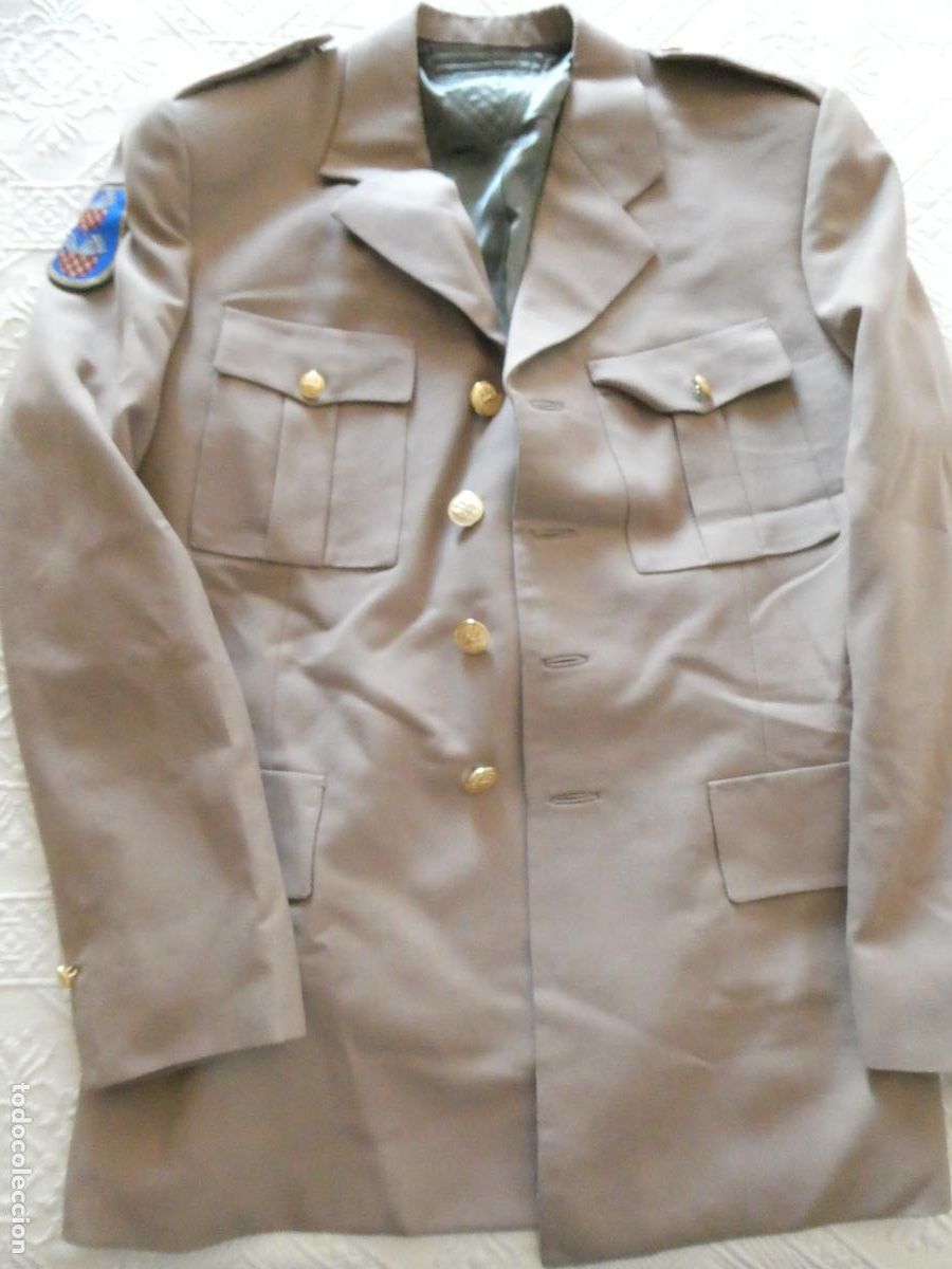 Militaria: GUERRERA MILITAR FUERZAS REGULARES 52 MELILLA PARCHE. 1KG