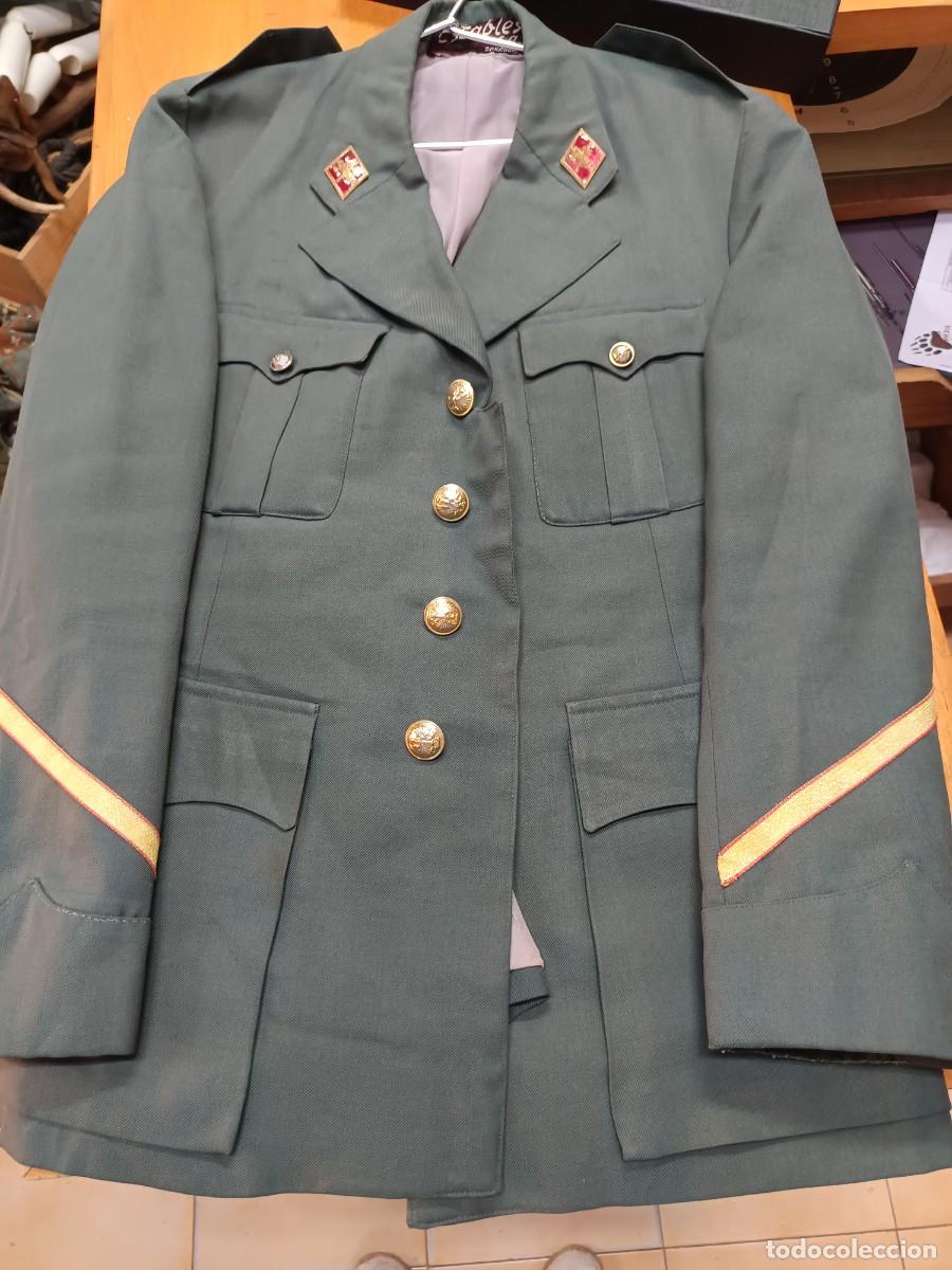 Militaria: Guerrera antigua Guardia Civil