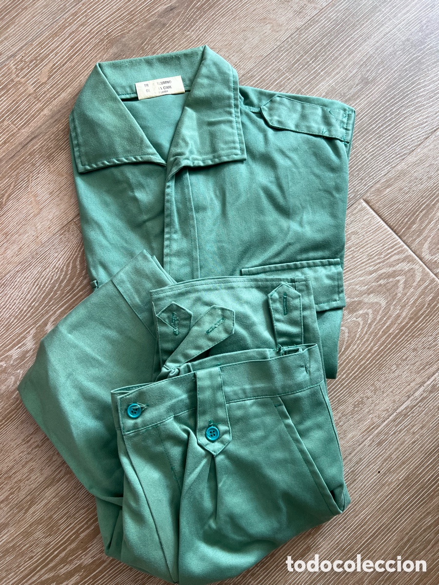 Militaria: Uniforme de Faena Guardia Joven