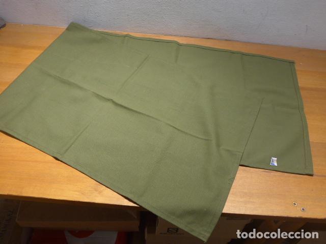 Militaria: Antiguo pa&ntilde;uelo verde original de la Policia Nacional o ejercito espa&ntilde;ol
