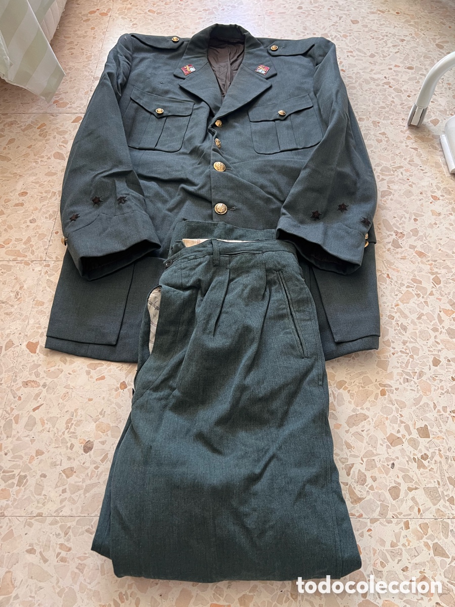 Militaria: Conjunto Uniforme Guardia Civil Tr&aacute;fico Motorista