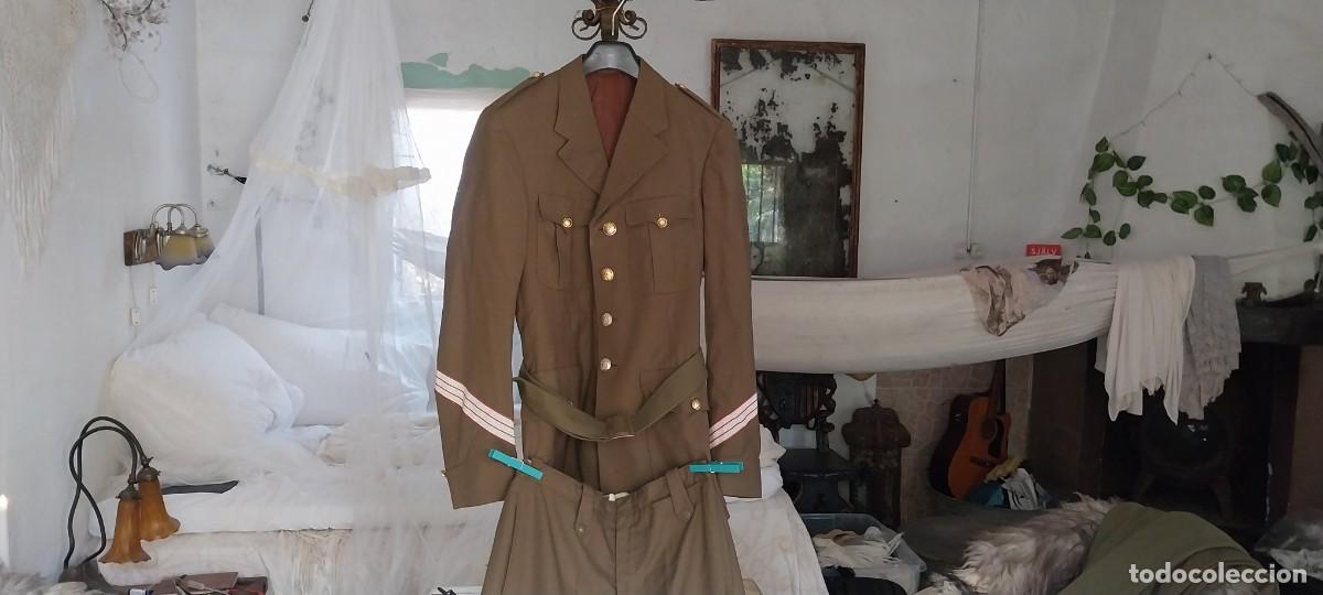 Militaria: UNIFORME DE SARGENTO DEL EJERCITO DE TIERRA