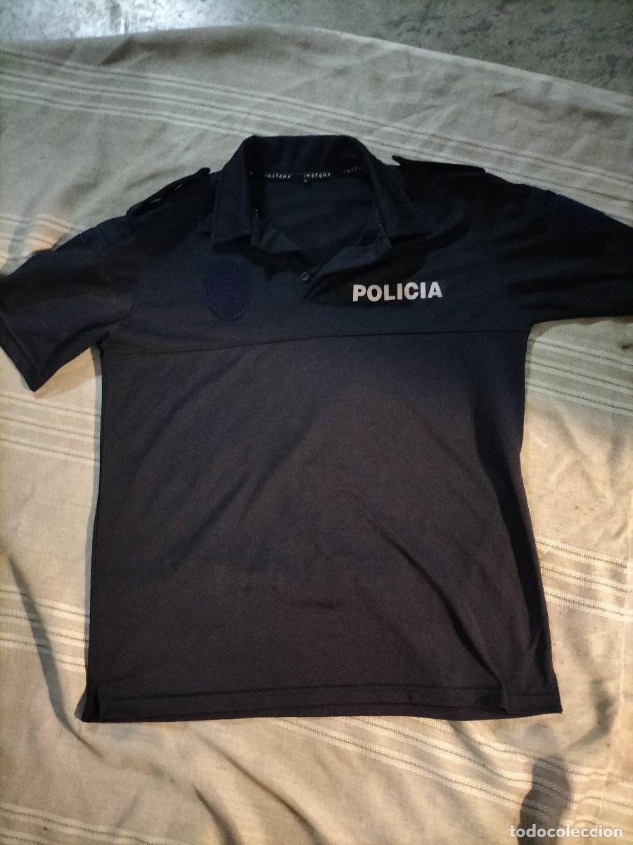 Militaria: Polo gen&eacute;rico polic&iacute;a local( sin damero) con velcro para las placas.talla M.muy buen estado