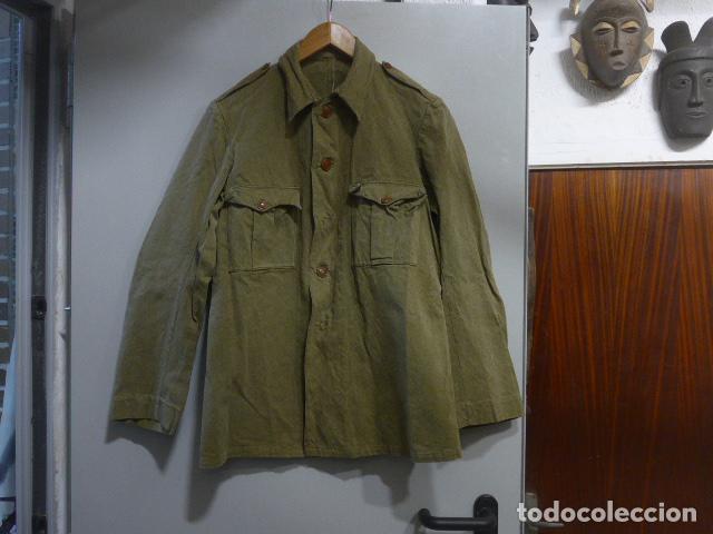Militaria: Antigua guerrera de reglamento de 1926 original de Guerra civil. Fue de un Brigadista internacional.