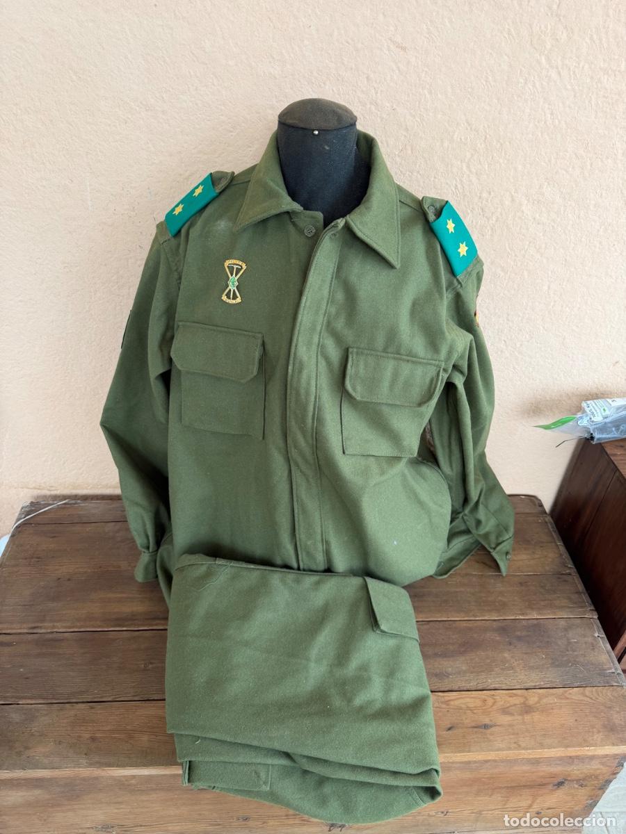 Militaria: Uniforme teniente Alta monta&ntilde;a