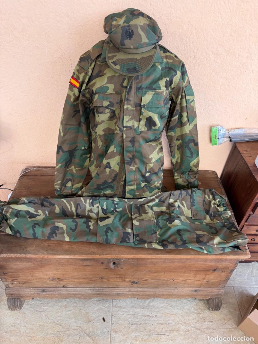 Militaria: Uniforme EZAPAC 1990