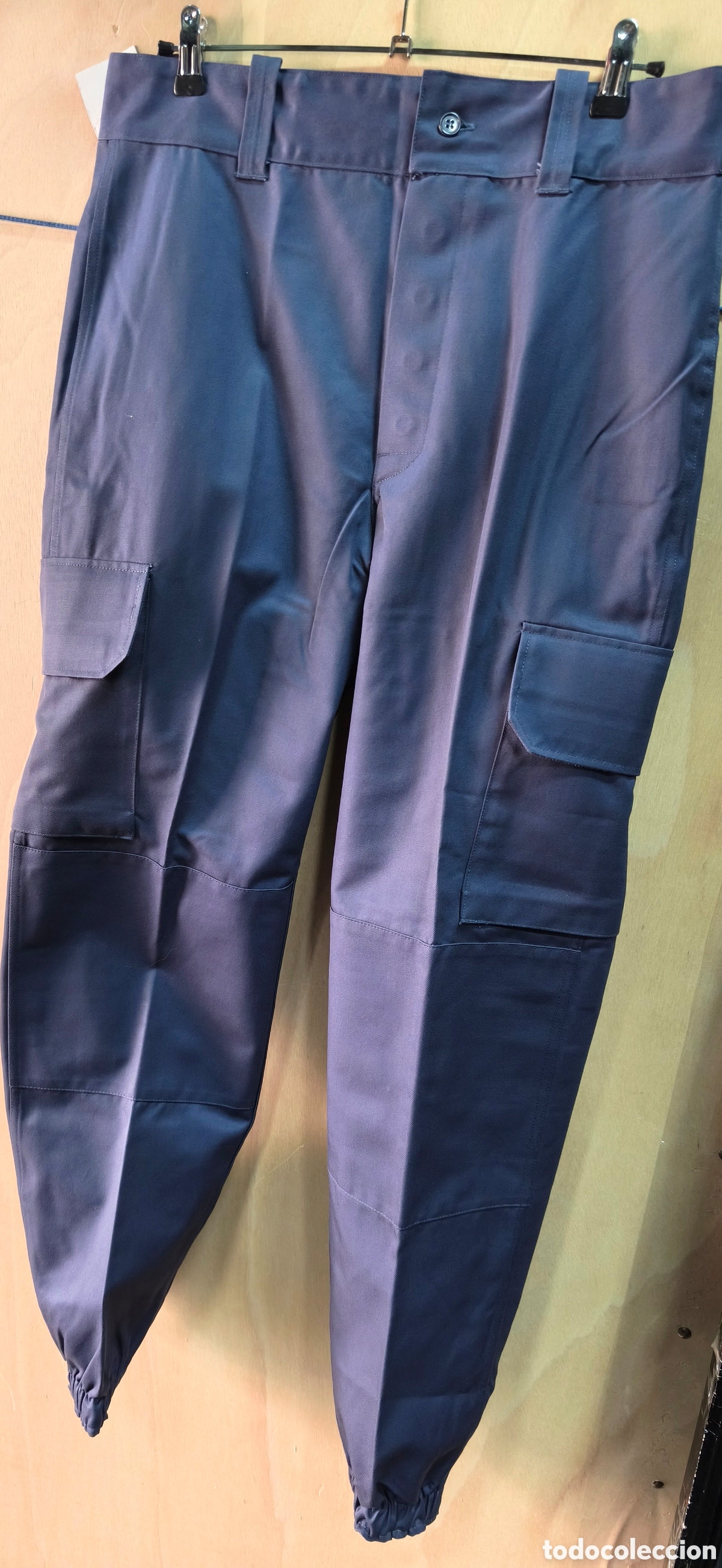Militaria: PANTAL&Oacute;N DE FAENA E. DEL AIRE T-54/80 90&times;108 CMS NUEVO