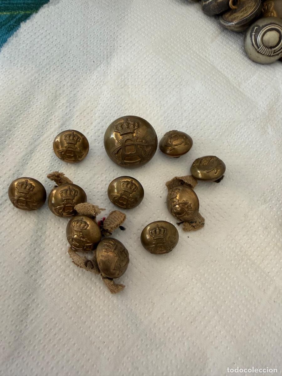 Militaria: Lote boyones dorados