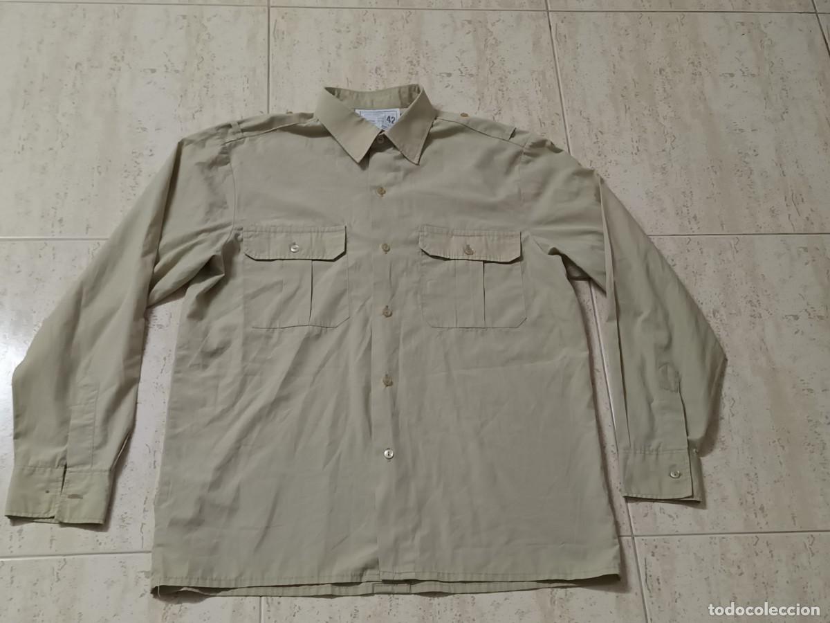 Militaria: CAMISA EJ&Eacute;RCITO ESPA&Ntilde;OL A&Ntilde;O 2002. TALLA L