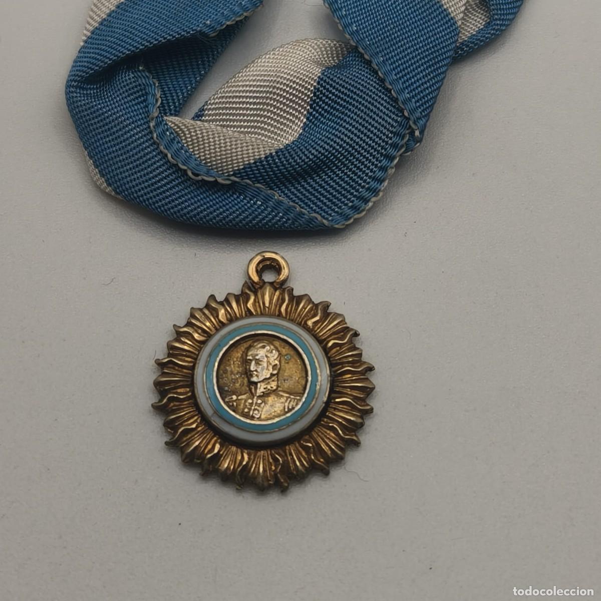 Militaria: Miniatura de la orden de Mayo Argentina