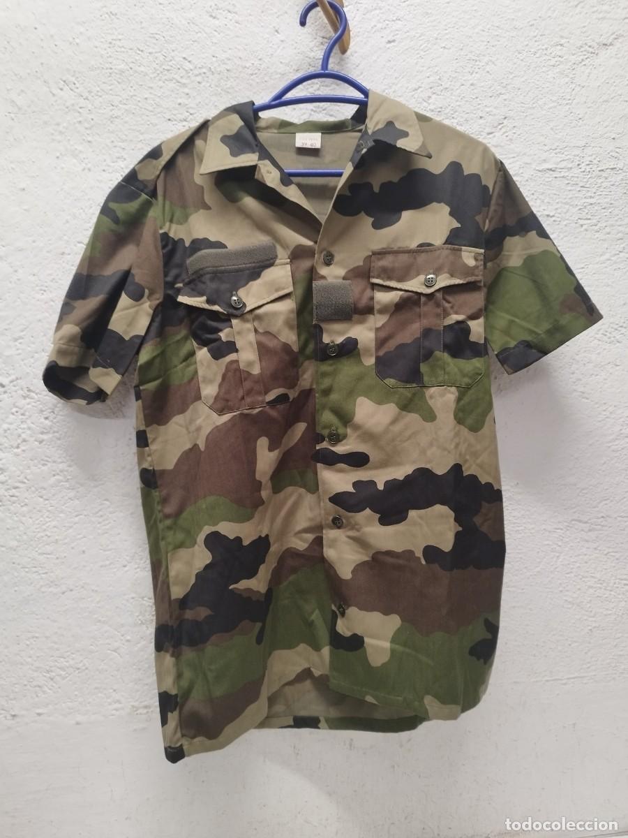 Militaria: Camisa militar de camuflaje de manga corta. Talla 39-40 CSV 1995. A identificar.