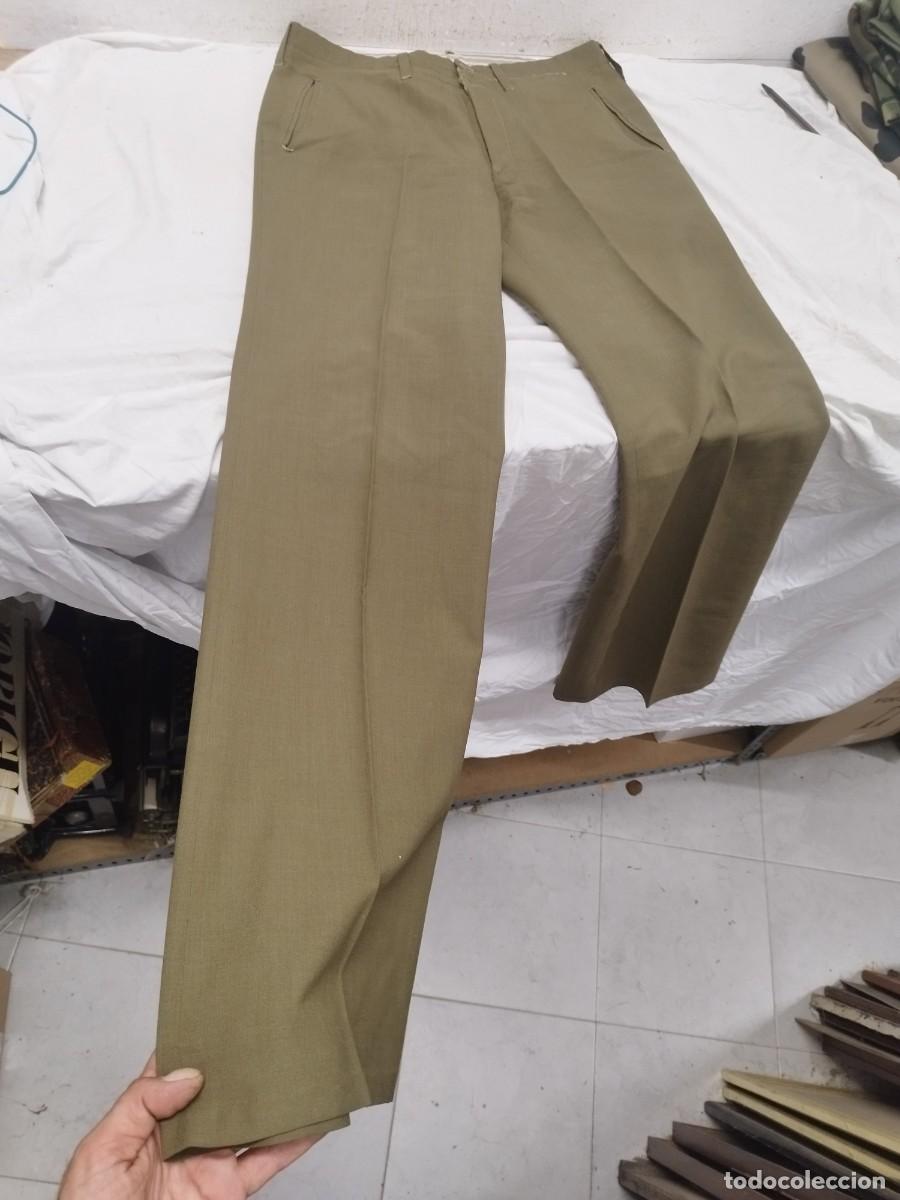 Militaria: Antiguo Pantalon militar de de color verde del ejercito espa&ntilde;ol. De bonito.