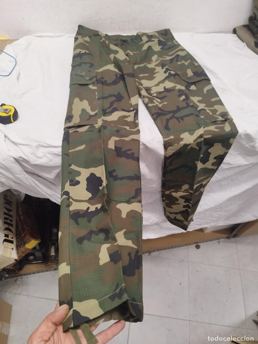Militaria: Pantalon militar de camuflaje del ejercito espa&ntilde;ol. Nuevo.