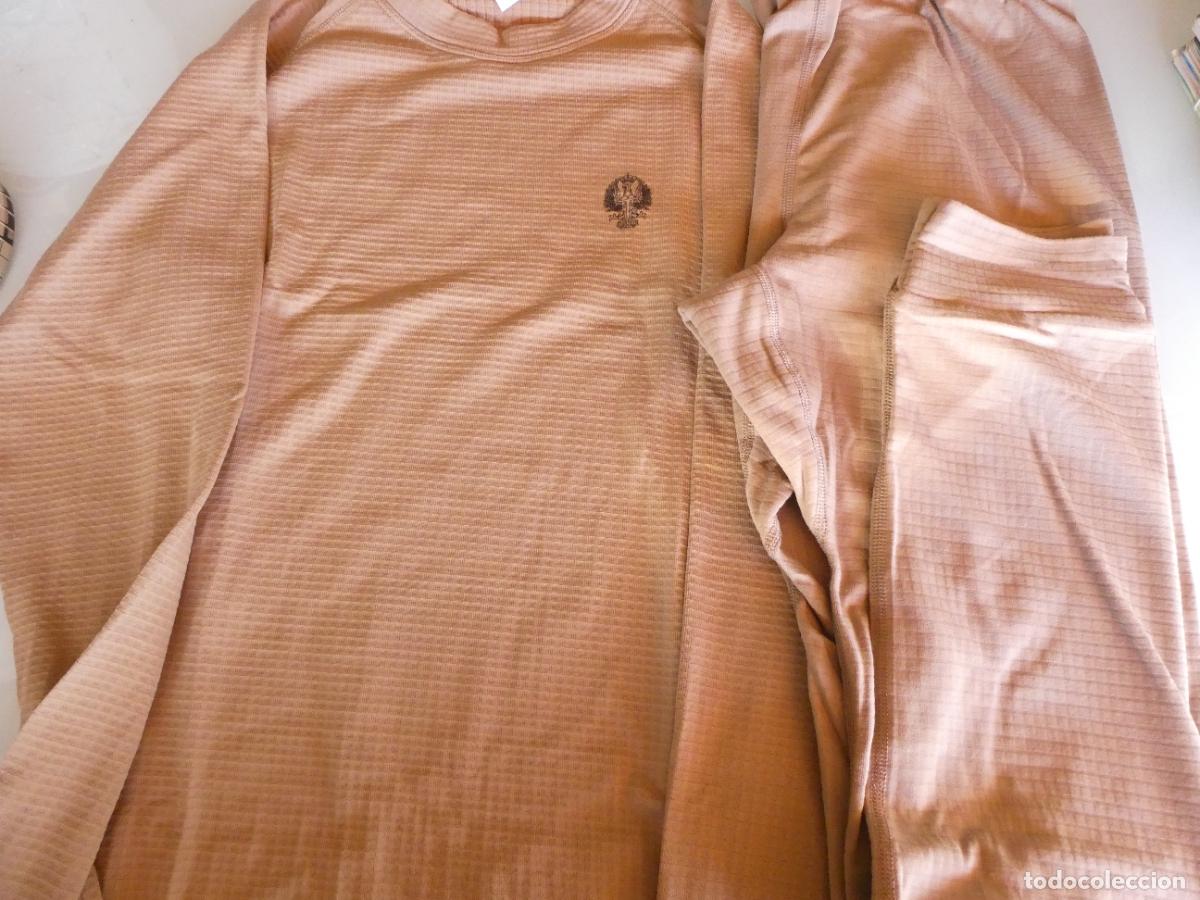 Militaria: CAMISETA + PANTAL&Oacute;N T&Eacute;CNICO MILITAR EJ&Eacute;RCITO ESPA&Ntilde;OL. MANGA LARGA TALLA S. NUEVO. 350GR