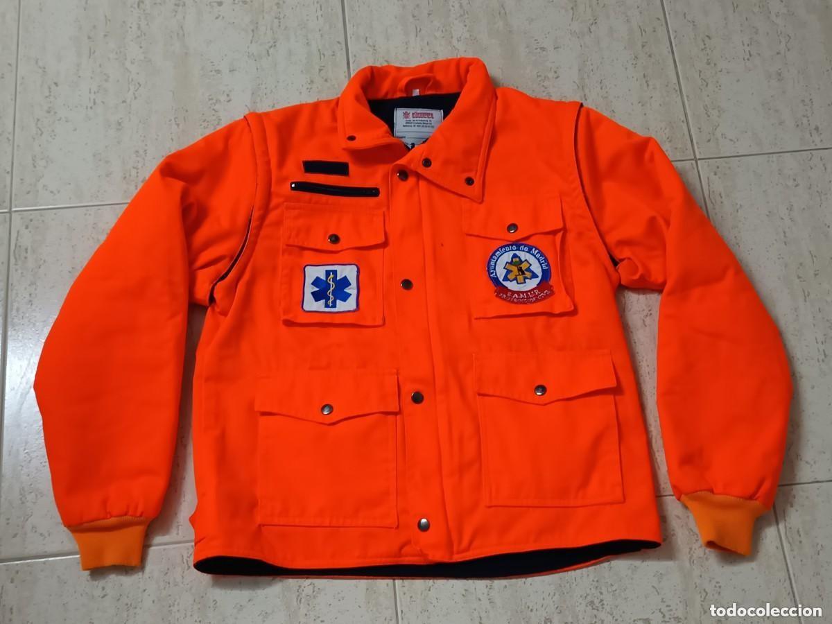 Militaria: Chaqueta SAMUR Protecci&oacute;n Ciudad de Madrid &ndash; Nueva &ndash; Talla S