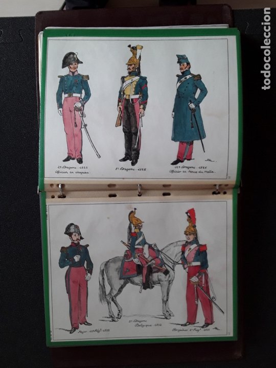 Militaria: Carpeta con ilustraciones de militares e indumentaria al uso de Francia. - Foto 3 - 172405665