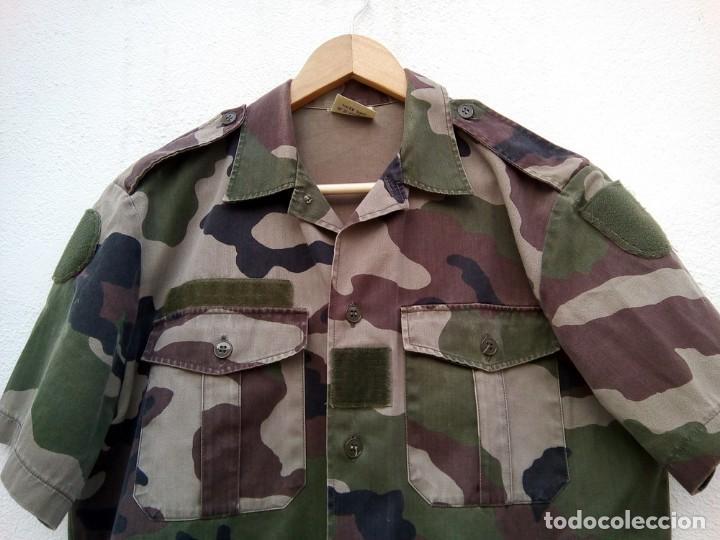 Militaria: Camisa militar francesa. Camuflaje boscoso. T39/40. Año 2002, con velcro para parches. - Foto 5 - 276582648