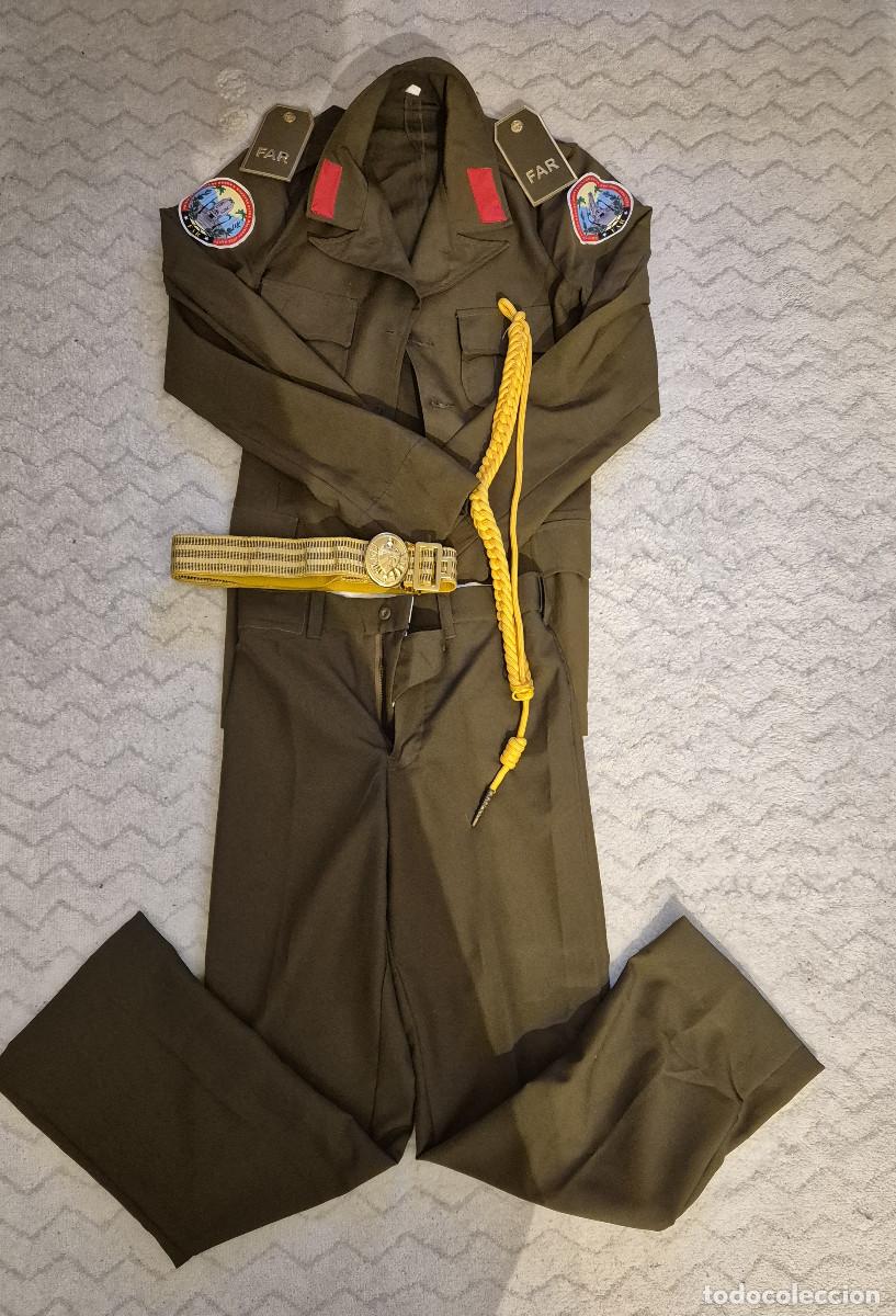 Militaria: CUBA uniforme gala FAR unidad de guardia
