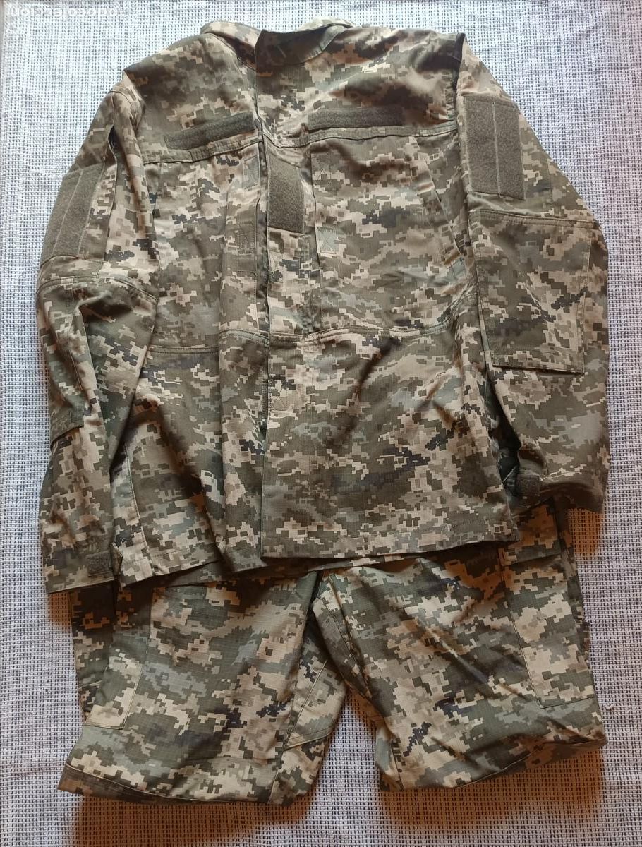 Militaria: Guerra de Ucrania. Uniforme ucraniano original