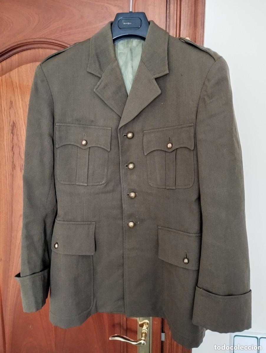 Militaria: Chaqueta ej&eacute;rcito Francia. A&ntilde;os 50