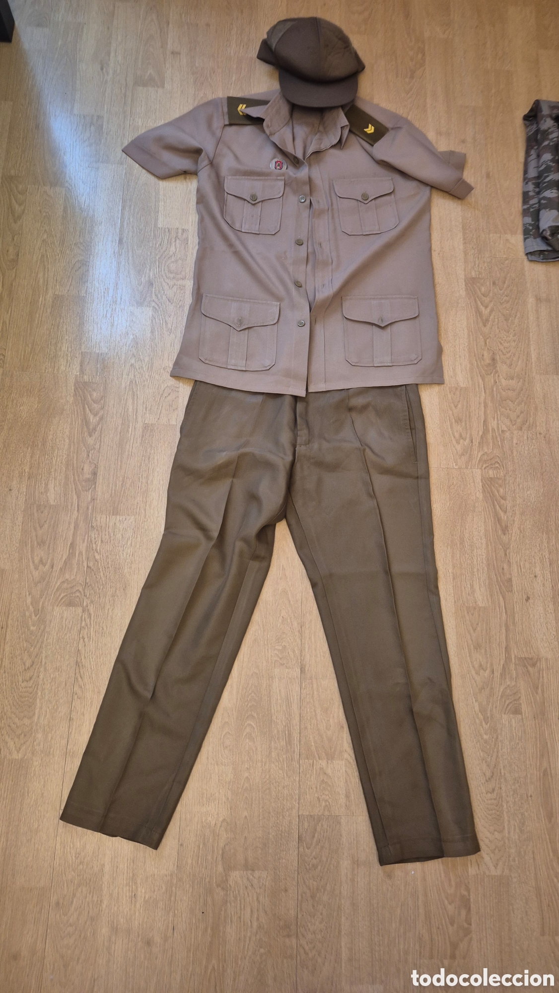 Militaria: CUBA uniforme diario Brigada Frontera FAR