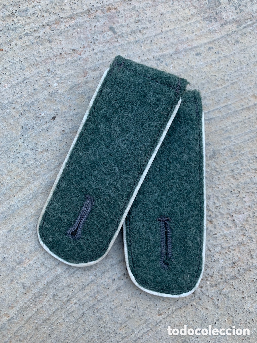 Militaria: Hombreras infanter&iacute;a guerrera WEHRMACHT. Originales Alemania Segunda Guerra Mundial
