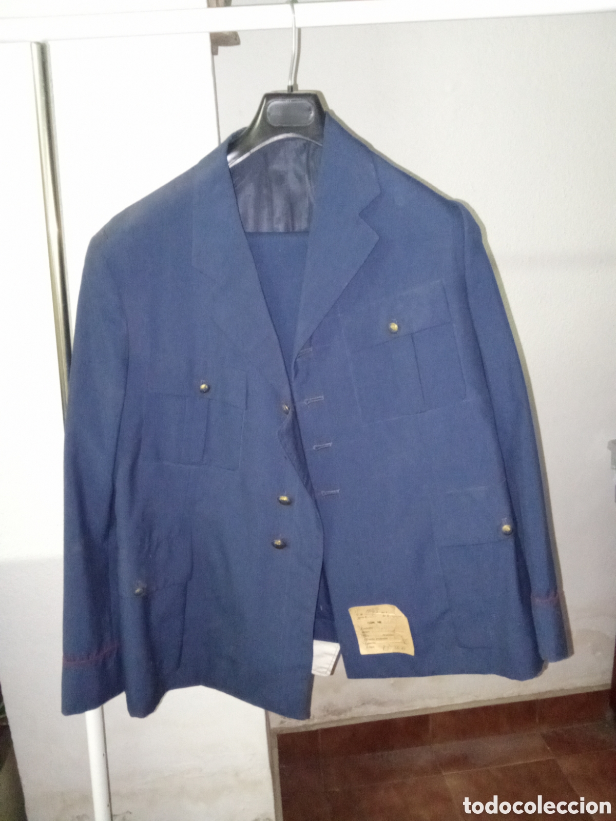 Militaria: UNIFORME POLICIA RUMANO ?