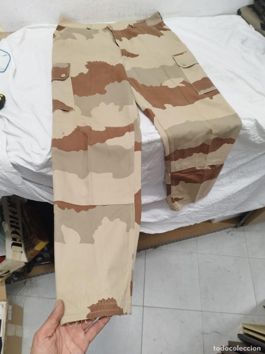 Militaria: Pantalon militar de camuflaje del ejercito frances.