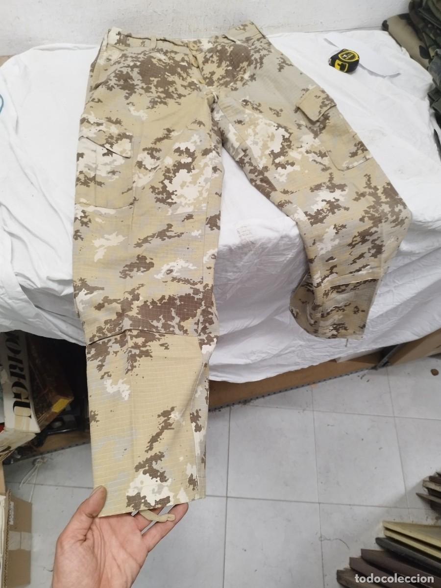 Militaria: Pantal&oacute;n Militar USGI Desert Camo Cargo - Talla Small Regular - Original EE.UU. Desierto, arido.