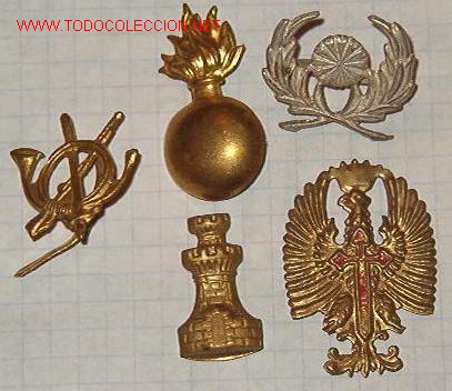 Militaria: Lote de 5 distintivos peque&ntilde;os - Foto 1