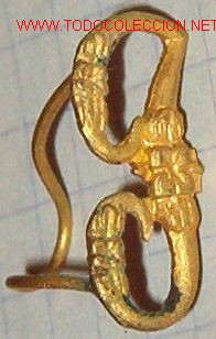 Militaria: Letra J de 1,5 cms, dorada. - Foto 1