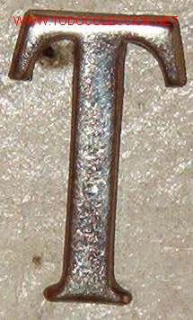 Militaria: T plateada de 2 cms - Foto 1