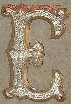 Militaria: E plateada de 2 cms - Foto 1