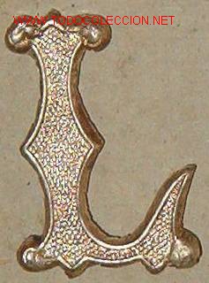 Militaria: L plateada de 2 cms - Foto 1